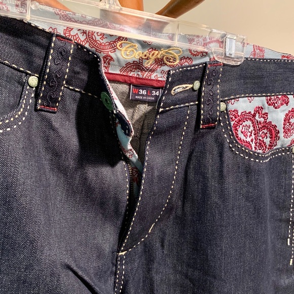 Coogi Designers Dark Blue Jeans - Picture 3 of 4